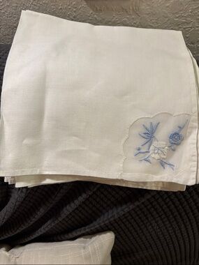 White Linen Napkins with Blue Floral Embroidery- bundle of fifteen